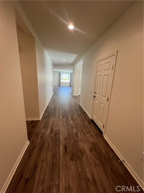 Building Photo - 28303 Blackjack Dr