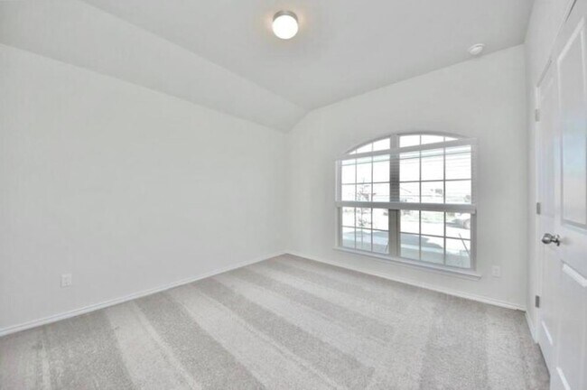 Building Photo - 1212 Matt Ln