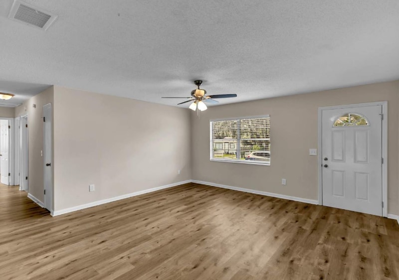 Building Photo - 2006 E Humphrey St