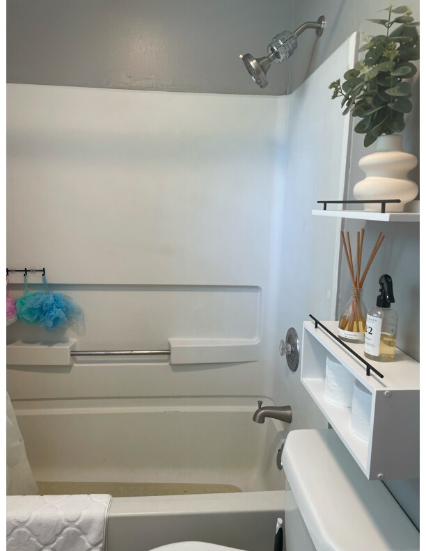 Building Photo - 501 Mohican Dr