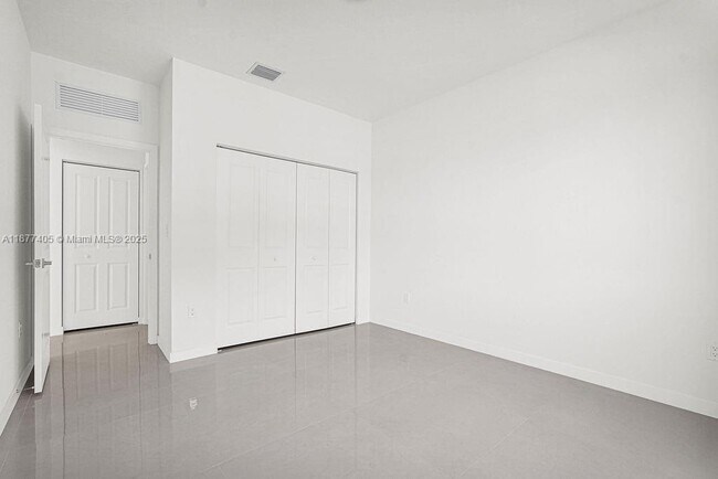 Building Photo - 22445 SW 125th Ave