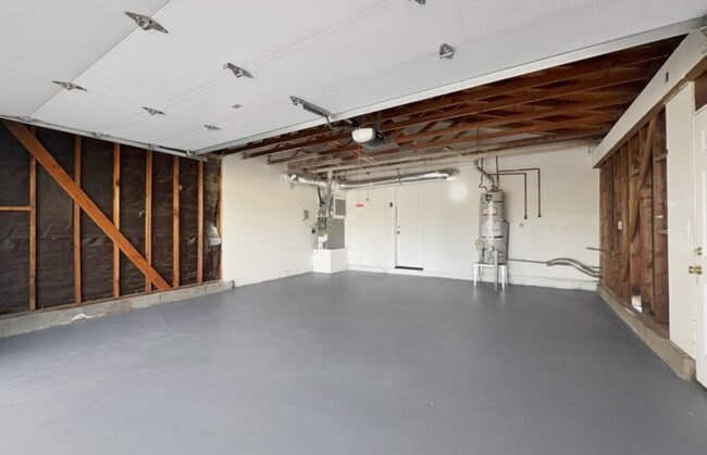 Building Photo - 25443 Vía Labrada