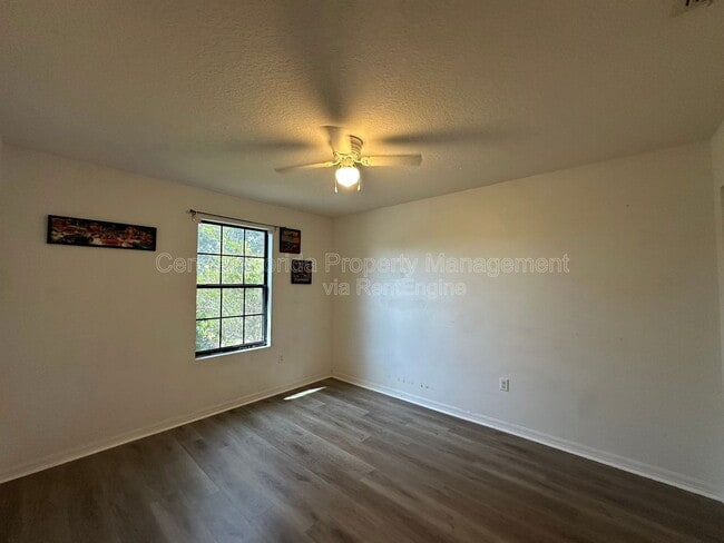 Building Photo - 1025 Cypress Pointe Blvd