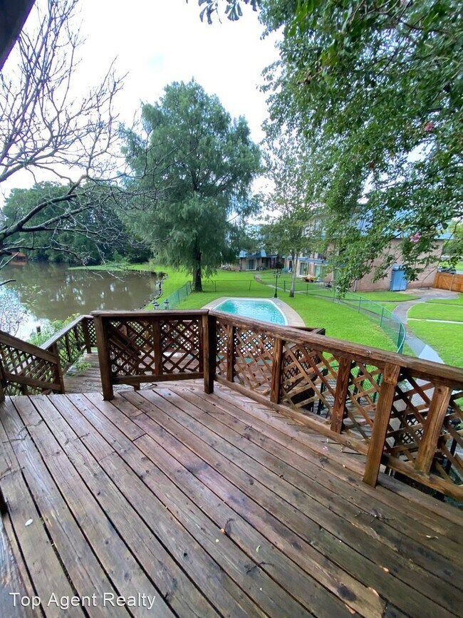 Building Photo - 3 br, 2 bath House - 2021 Bayou Lane