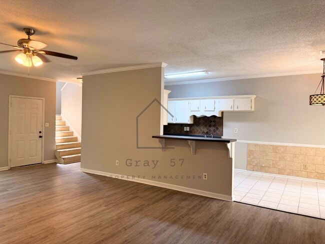 Building Photo - 2 bed, 1.5 bath townhome in Helena