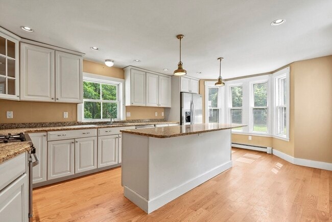 Building Photo - 114 Old Oaken Bucket Rd