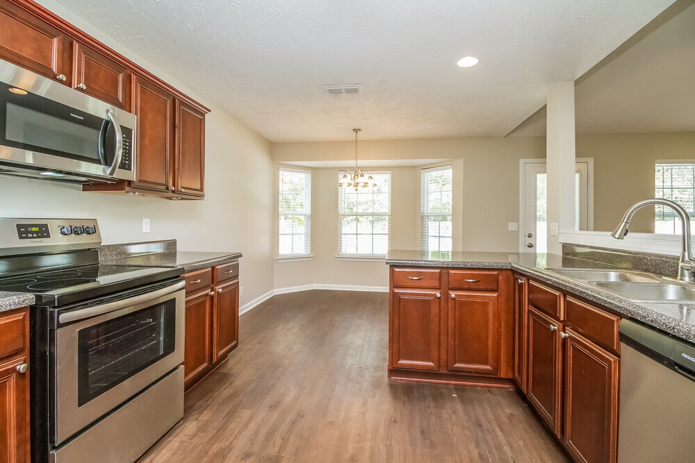 Building Photo - 3304 Tourmaline Dr