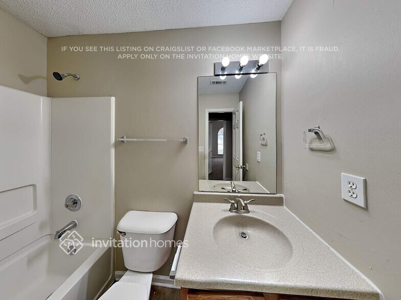 Building Photo - 3669 Buffalo Ct