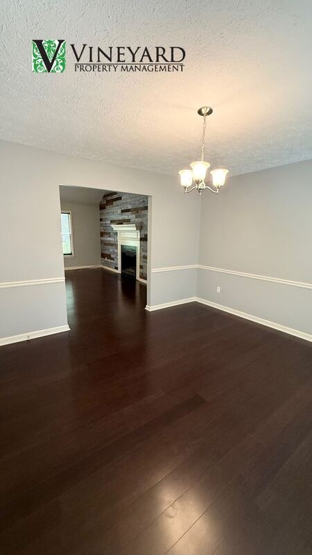 Building Photo - 900 Clearbrook Course SW