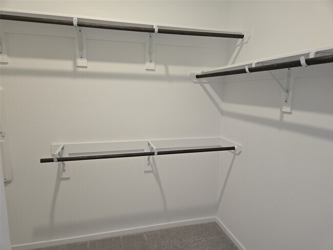 Building Photo - 6758 Sunset Velvet Dr