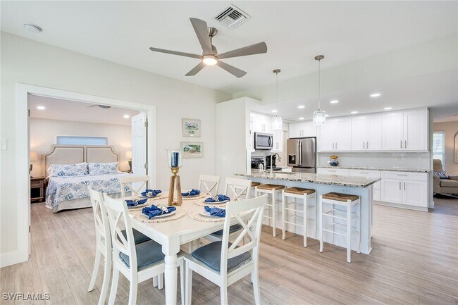 Building Photo - 1410 Curlew Ave