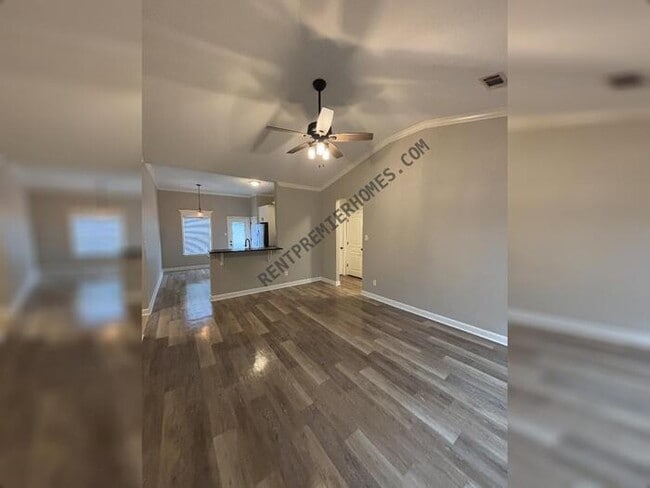 Building Photo - 32 Woodhaven Dr