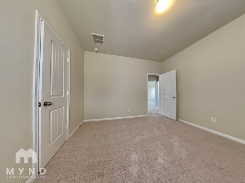 Building Photo - 24819 Alberti Sonata Dr