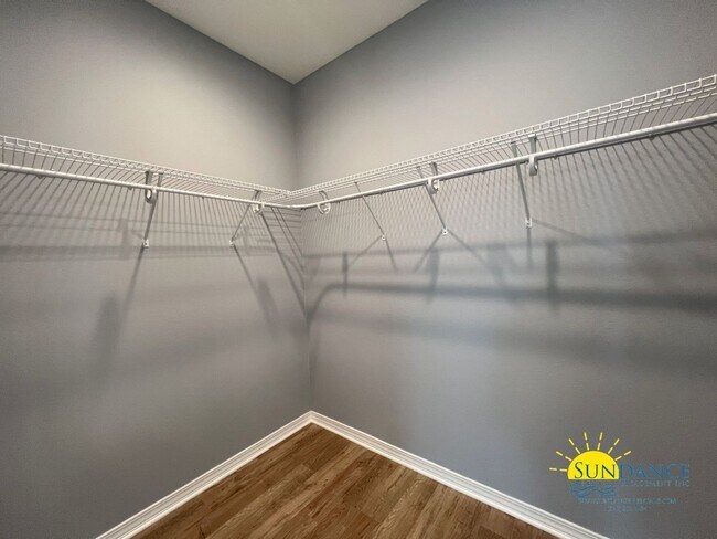 Building Photo - 162 Creve Core Dr