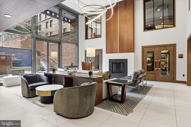 Building Photo - 631 D St NW