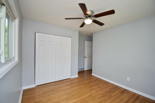 Building Photo - 3918 Eddystone Dr