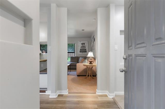 Building Photo - 3811 Lenel Dr