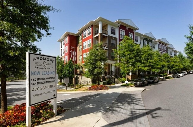 Building Photo - 306 Ardmore Cir NW