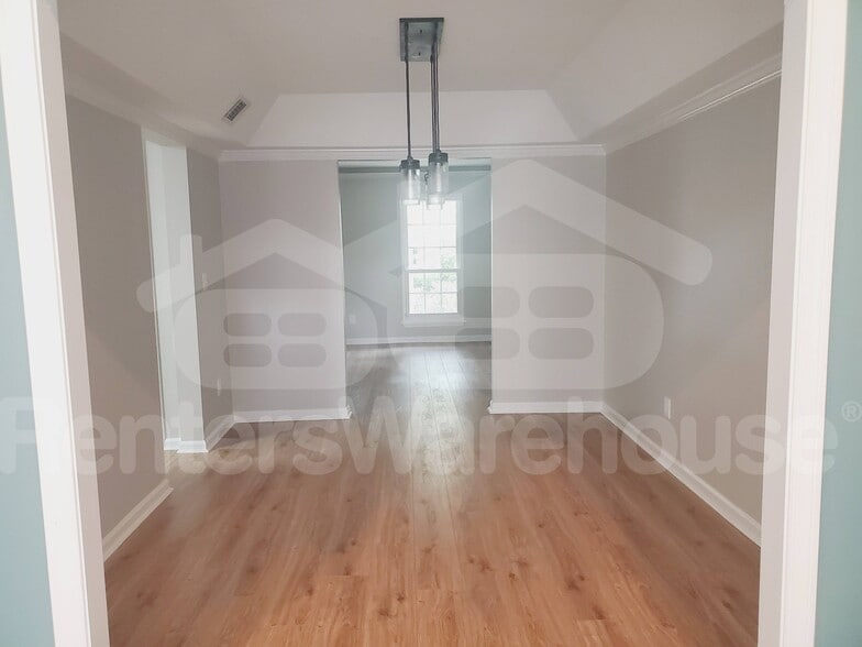 Building Photo - 1020 Towne Manor Ct NW