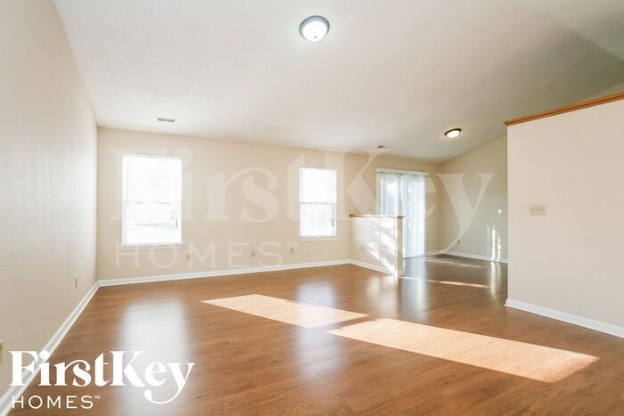 Building Photo - 1821 Windy Hl Ln