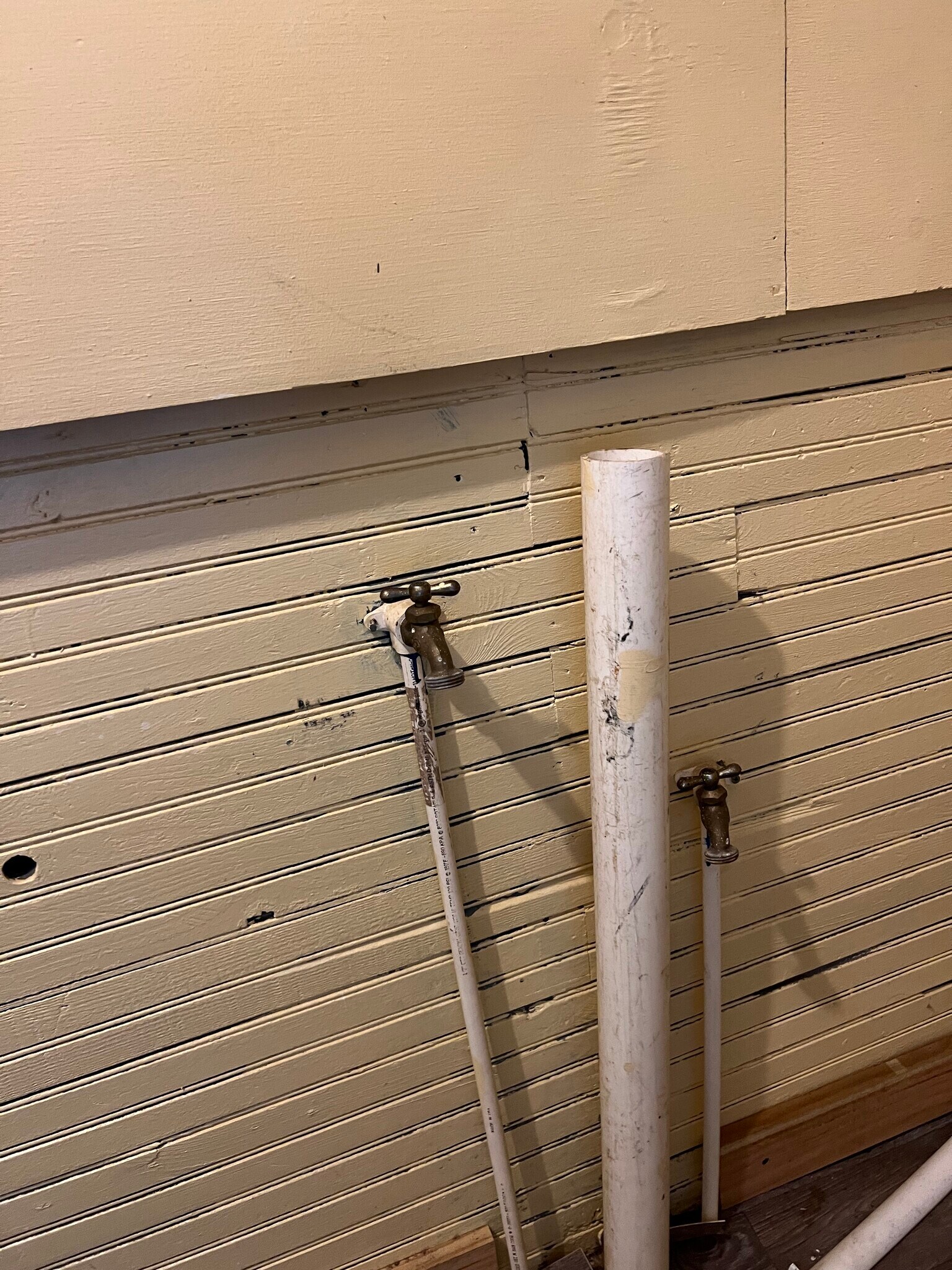 Washer Hook Ups - 607 John D Shaw St