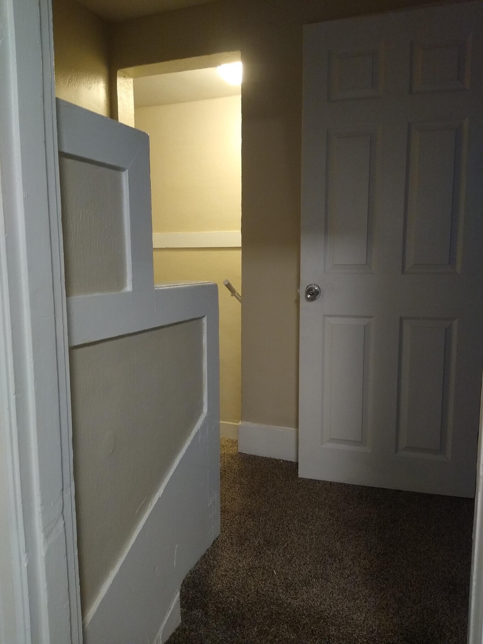 Building Photo - 2329 Van Buren Ave