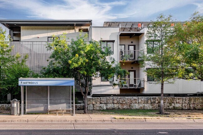 Building Photo - 1603 Enfield Rd