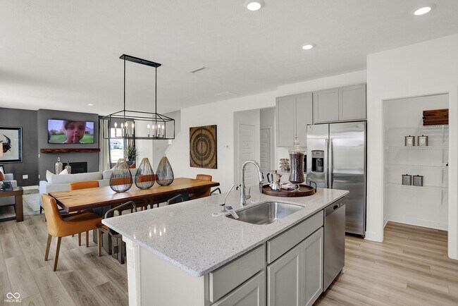 Building Photo - 7259 Firestone Rd