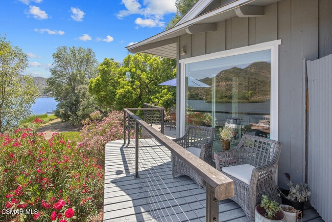 Building Photo - 498 Lake Sherwood Dr