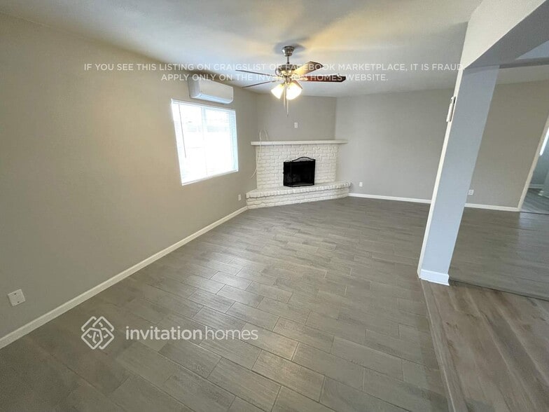 Building Photo - 4048 W Townley Ave