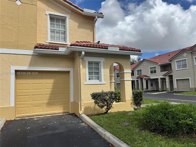 Building Photo - 201 Belmont Ln