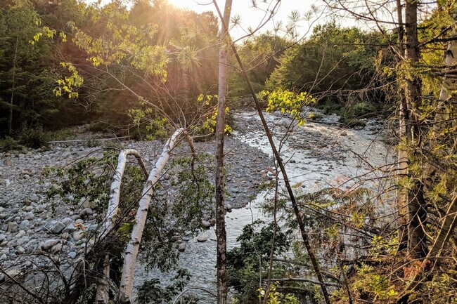 Building Photo - 66 Paquette Dr