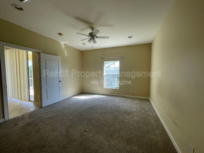 Building Photo - 9719 Glen Heron Dr