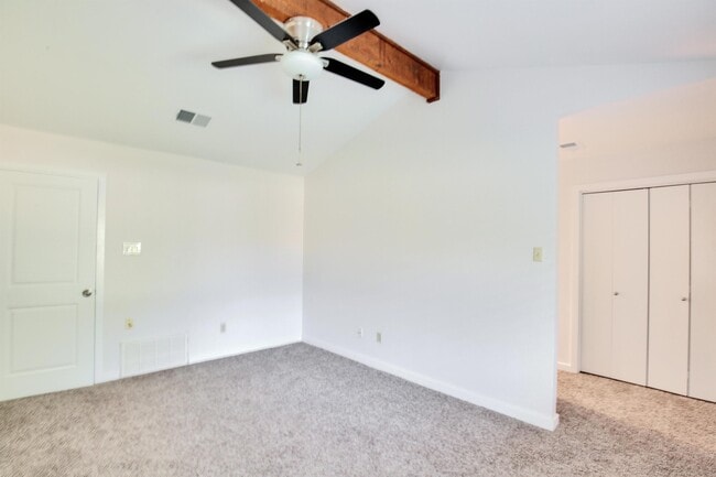 Building Photo - 3109 Monument Dr