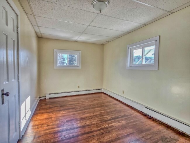 Building Photo - 166-168 S Jones St - 168