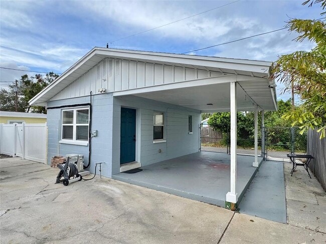 Primary Photo - 3815 1st Ave N