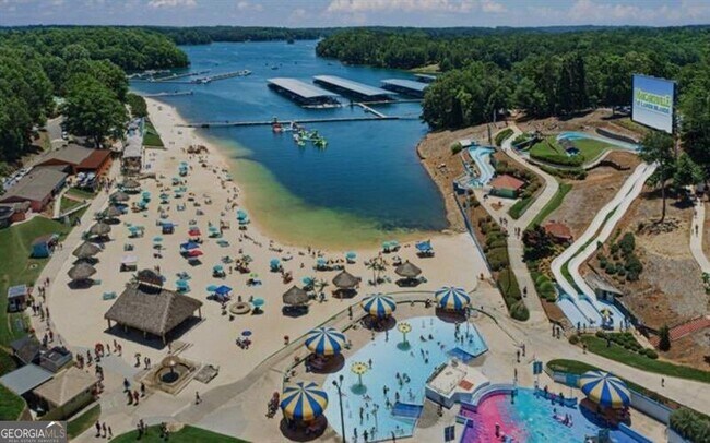 Building Photo - 2438 Shadburn Ferry Dr