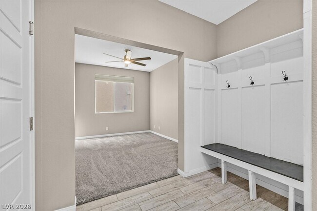 Building Photo - 6249 Echo Mountain St