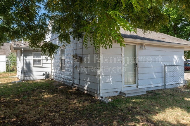 Building Photo - 149 S Richmond Ave