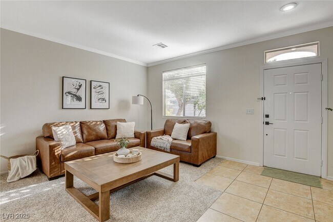 Building Photo - 10988 Salernes St