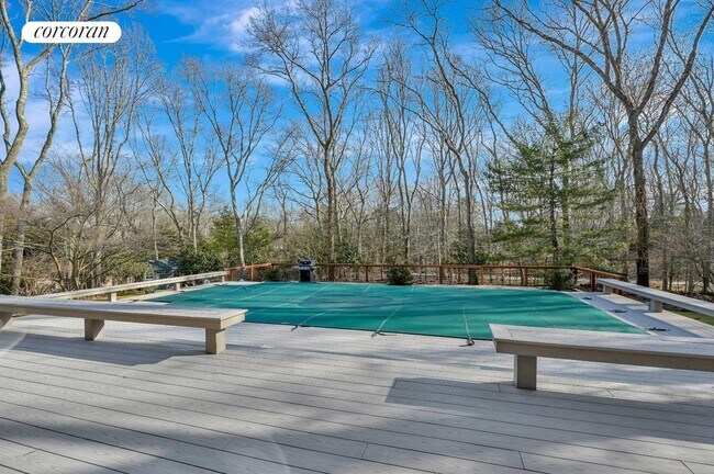 Building Photo - 320 Edge of Woods Rd