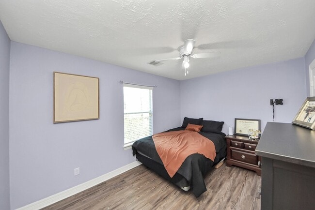 Building Photo - 201 S Native Ln