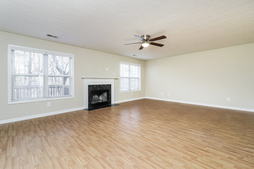 Building Photo - 300 Kentshire Pl NW