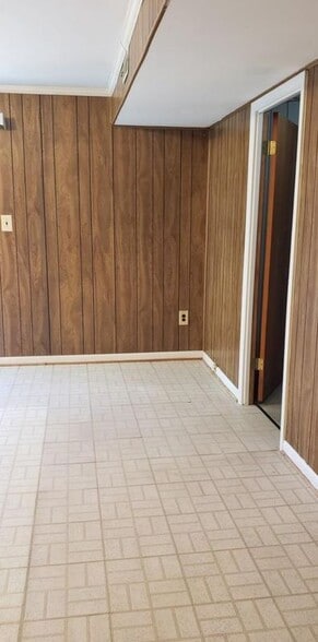 Building Photo - 6424 Whitwell Ct