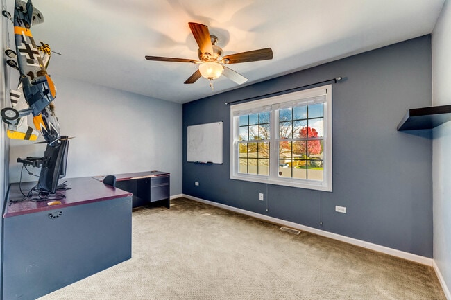 Building Photo - 227 Beaver Creek Dr