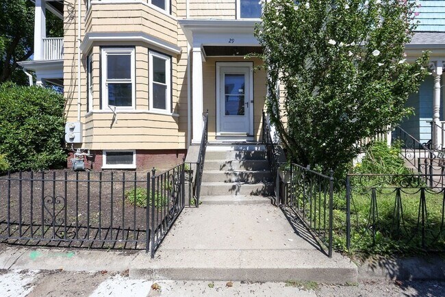 Building Photo - 29 Gibbens St