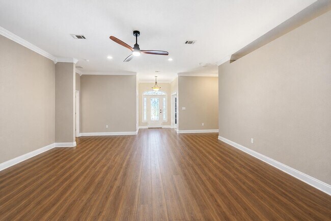 Building Photo - 3269 McMillan Creek Dr