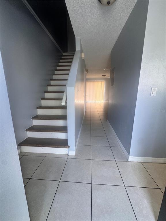 Building Photo - 205 Eden Ln