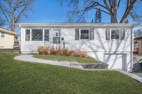 Building Photo - WESTGATE UPDATED RANCH