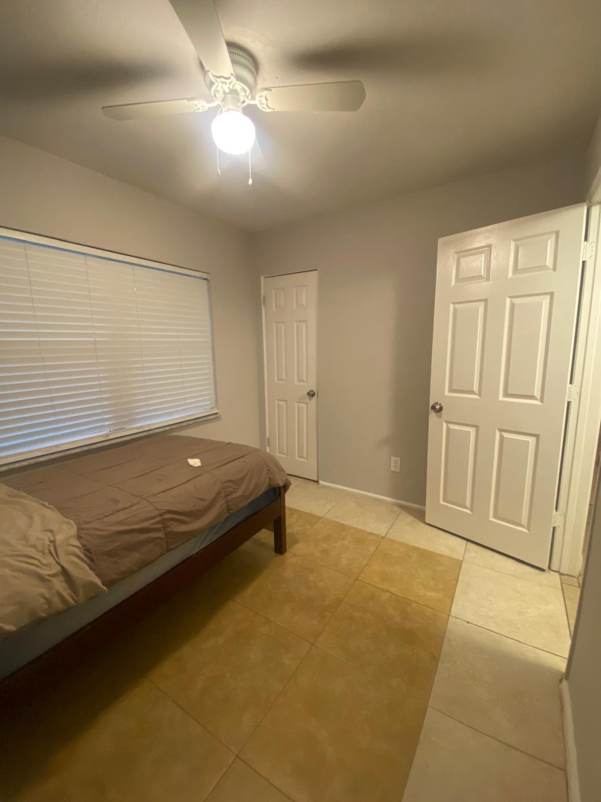 Building Photo - 9 Areca Dr